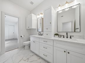 10159 Brinwood Drive, Houston TX 77043