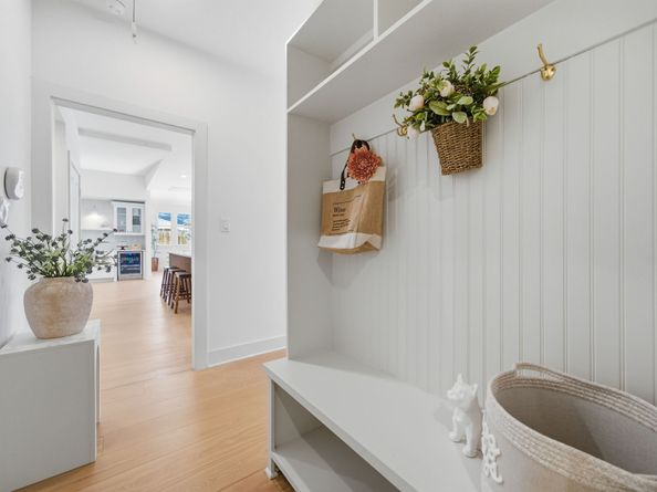 10159 Brinwood Drive, Houston TX 77043