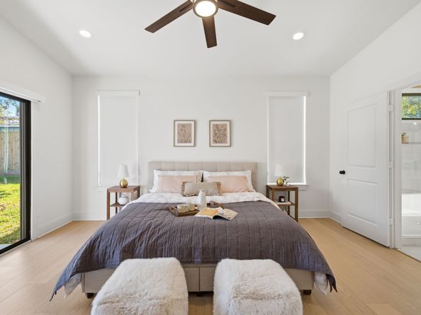 10159 Brinwood Drive, Houston TX 77043