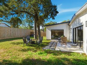 10159 Brinwood Drive, Houston TX 77043