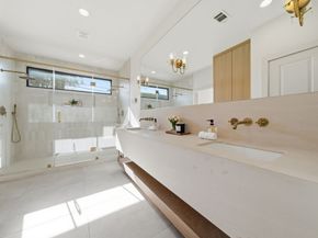 10159 Brinwood Drive, Houston TX 77043