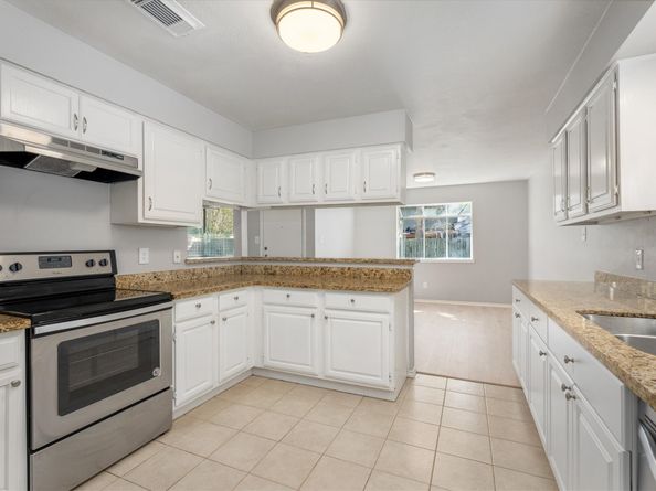 3738 Clear Falls Drive, Houston TX 77339