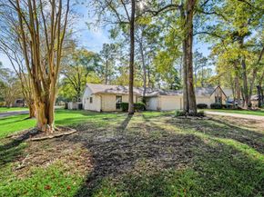 3738 Clear Falls Drive, Houston TX 77339