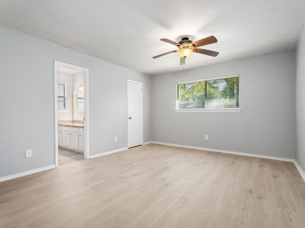 3738 Clear Falls Drive, Houston TX 77339