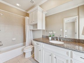 1712 McDuffie Street, Houston TX 77019