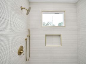 9435 Arledge Street, Houston TX 77075