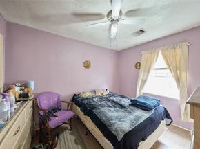 1629 Demaree Lane, Houston TX 77029