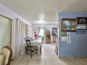 1629 Demaree Lane, Houston TX 77029