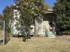 7933 Goode Street, Houston TX 77012