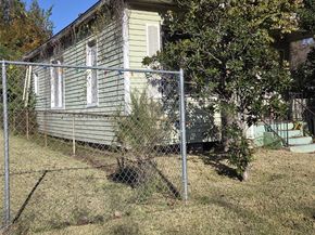 7933 Goode Street, Houston TX 77012