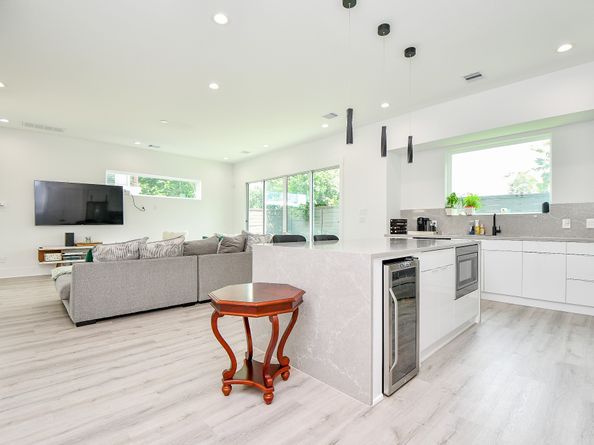 7603 Jacquelyn Gardens Lane, Houston TX 77055