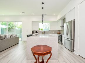 7603 Jacquelyn Gardens Lane, Houston TX 77055