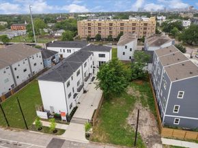 2510 Gray Street, Houston TX 77003