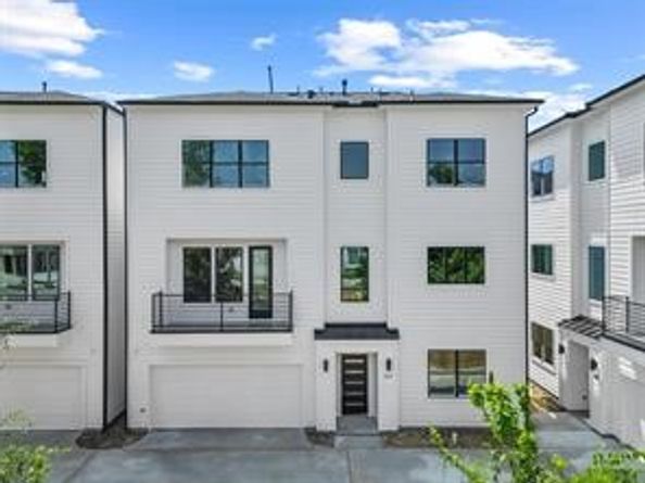 2510 Gray Street, Houston TX 77003