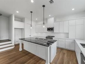 2510 Gray Street, Houston TX 77003