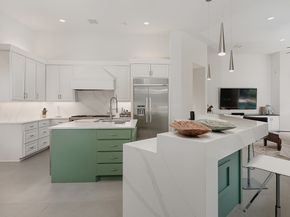 10 Norlund Way, The Woodlands TX 77382