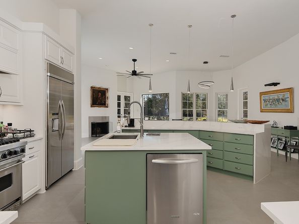 10 Norlund Way, The Woodlands TX 77382