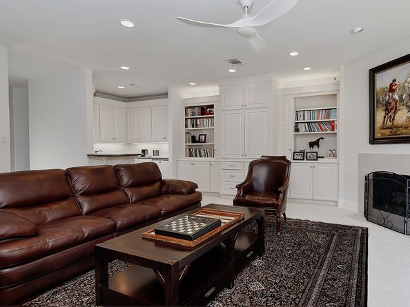 10 Norlund Way, The Woodlands TX 77382