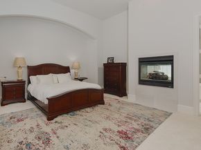 10 Norlund Way, The Woodlands TX 77382