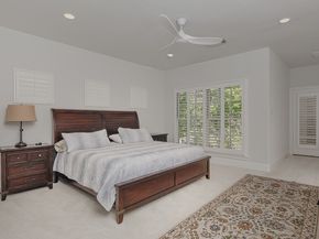 10 Norlund Way, The Woodlands TX 77382