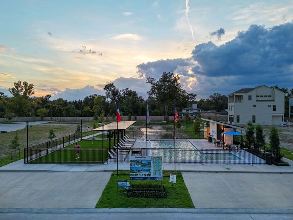 1720 Sedola Lane, Houston TX 77055