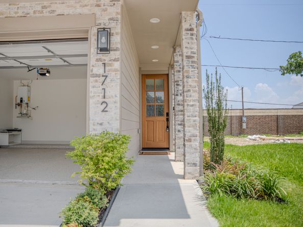 1720 Sedola Lane, Houston TX 77055