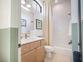 1720 Sedola Lane, Houston TX 77055