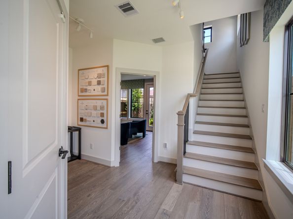 1720 Sedola Lane, Houston TX 77055