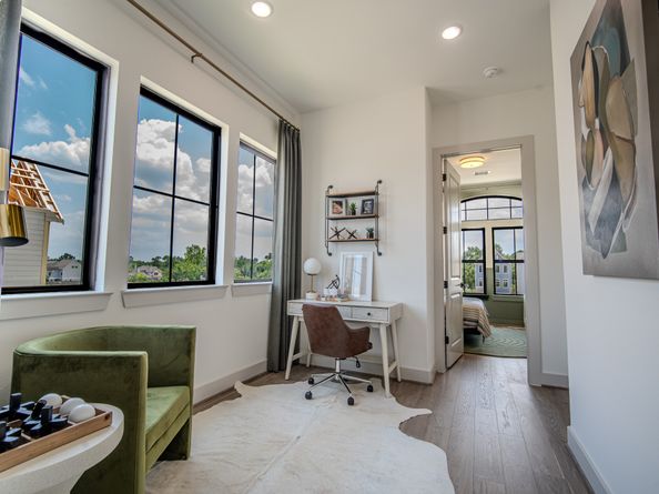 1720 Sedola Lane, Houston TX 77055