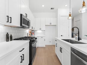 2213 Springwood Vista Lane, Houston TX 77055