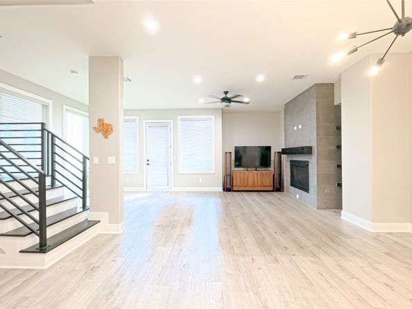 1805 Blodgett Street 2, Houston TX 77004