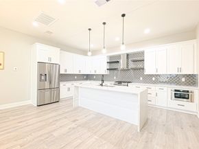 1805 Blodgett Street 2, Houston TX 77004