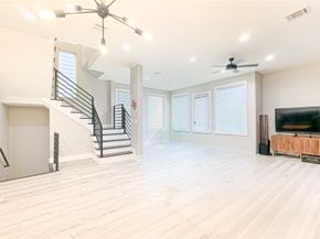 1805 Blodgett Street 2, Houston TX 77004