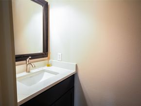 4243 Dickson Street, Houston TX 77007