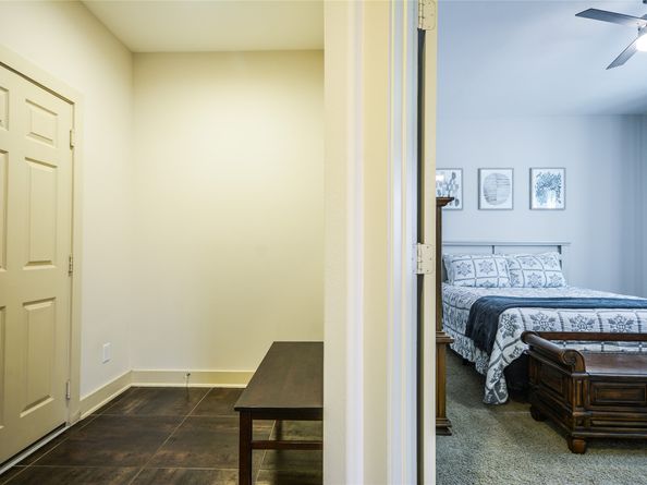 4243 Dickson Street, Houston TX 77007