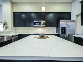 4243 Dickson Street, Houston TX 77007