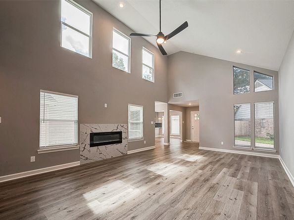 1623 Cherry Ridge Drive, Houston TX 77077