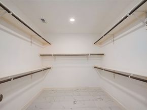 1623 Cherry Ridge Drive, Houston TX 77077