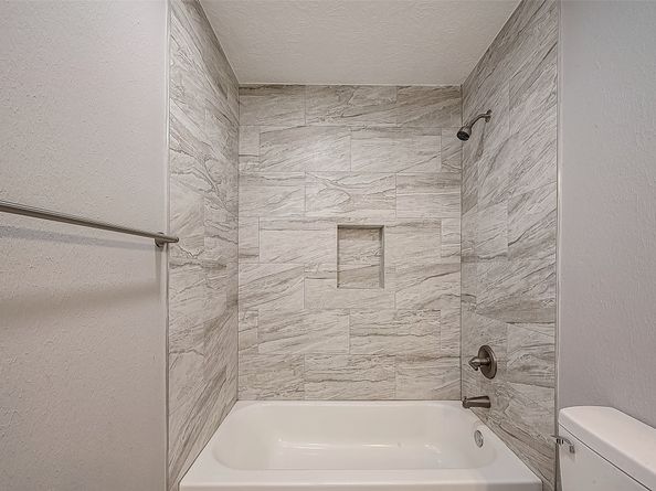 1623 Cherry Ridge Drive, Houston TX 77077