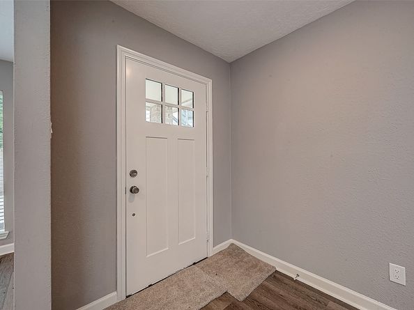 1623 Cherry Ridge Drive, Houston TX 77077