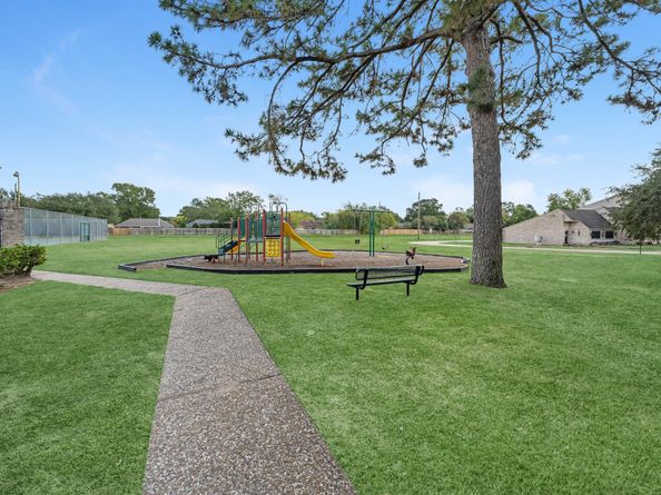 6434 Kentwick Drive, Houston TX 77084