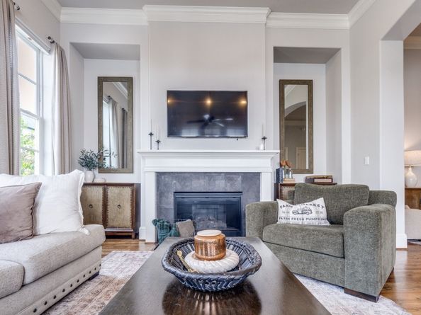 1827 Wrenwood Lakes, Houston TX 77043