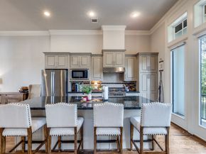 1827 Wrenwood Lakes, Houston TX 77043