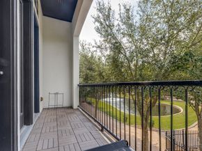 1827 Wrenwood Lakes, Houston TX 77043