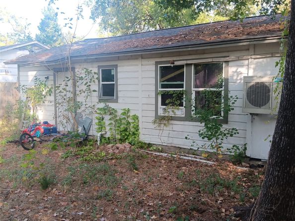 6414 Mohawk Street, Houston TX 77016