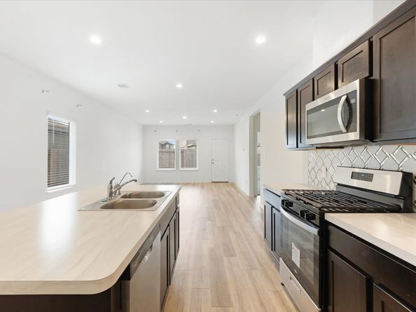 12219 Ridge River Lane, Houston TX 77067