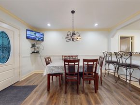 5767 Belcrest Street, Houston TX 77033