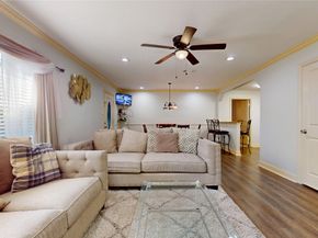 5767 Belcrest Street, Houston TX 77033