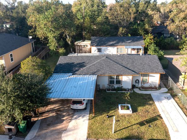 5767 Belcrest Street, Houston TX 77033