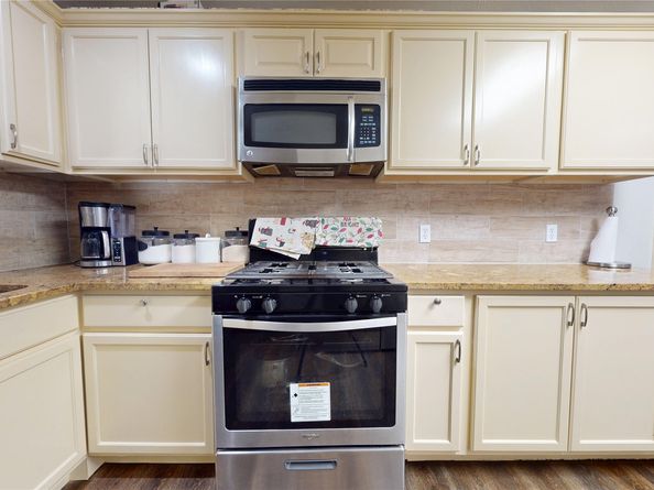 5767 Belcrest Street, Houston TX 77033